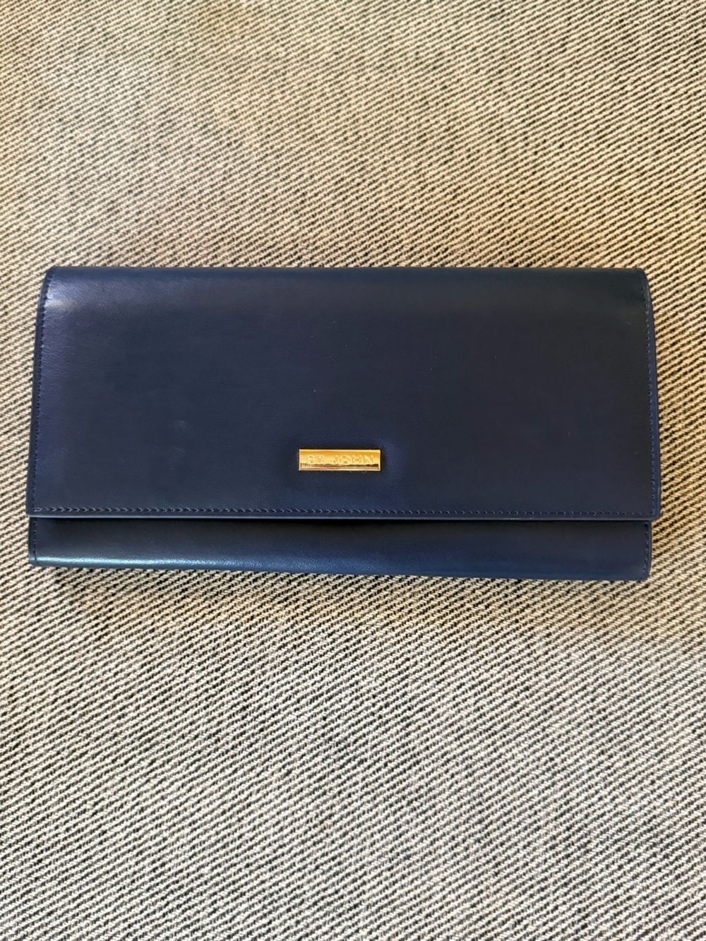 ST JOHN Navy Leather Clutch Wallet with Gold Accent and dividers